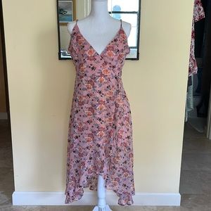 Pink peachy floral dress. Size L. Never worn